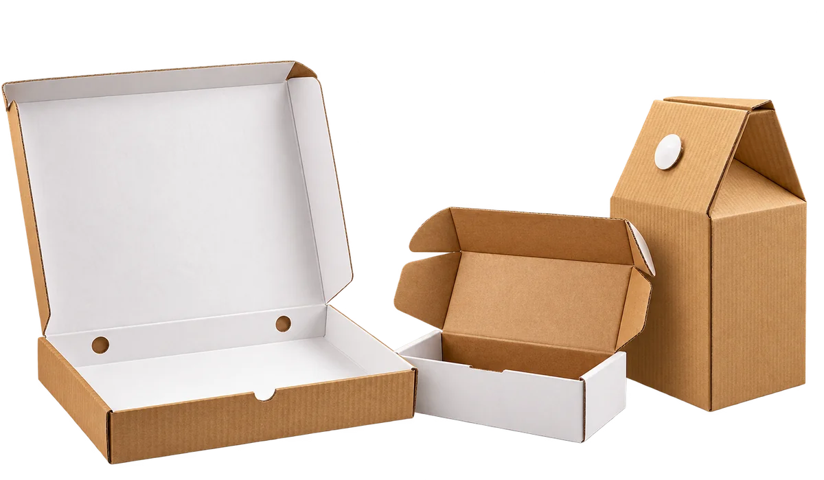 Corrugated pizza boxes, food clams and cup holder